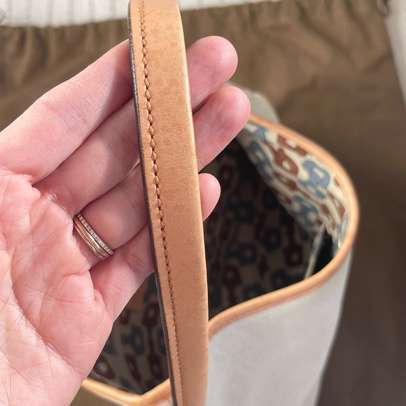 Gucci Cream/Tan Britt Medium Hobo Bag - Picture 8 of 10